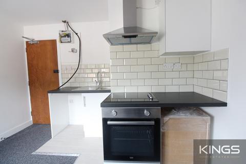 1 bedroom ground floor flat to rent, Rockstone Lane, Southampton