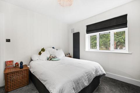 85 Althorne Gardens, London, E18 2DB