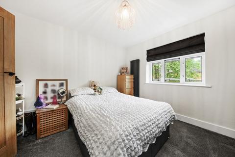 85 Althorne Gardens, London, E18 2DB