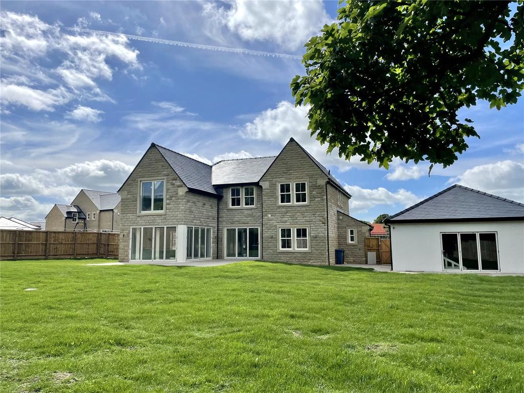 Longsight Road, Langho, Blackburn... 4 bed detached house £1,000,000