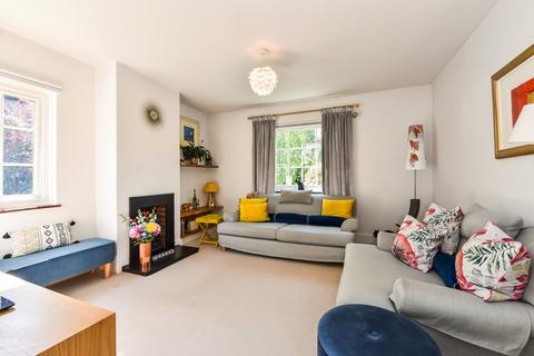 Caritas Heathside Lane, Hindhead, GU26 6RE