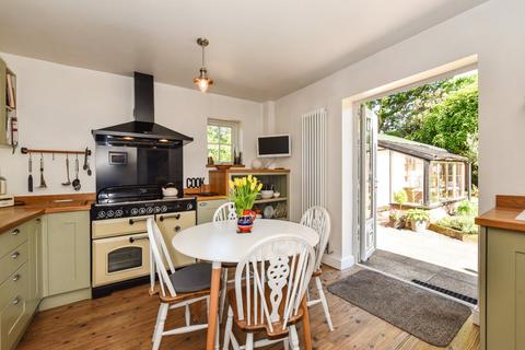 Caritas Heathside Lane, Hindhead, GU26 6RE