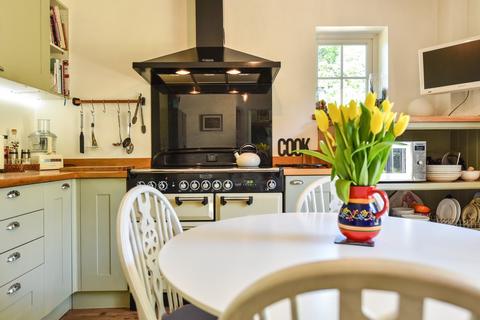 Caritas Heathside Lane, Hindhead, GU26 6RE