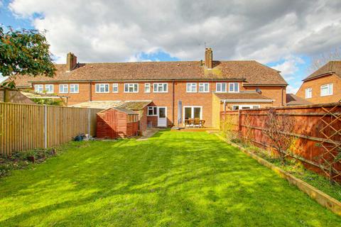 101 Grove Road, Emmer Green, Reading, RG4 8LW