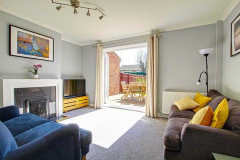 101 Grove Road, Emmer Green, Reading, RG4 8LW