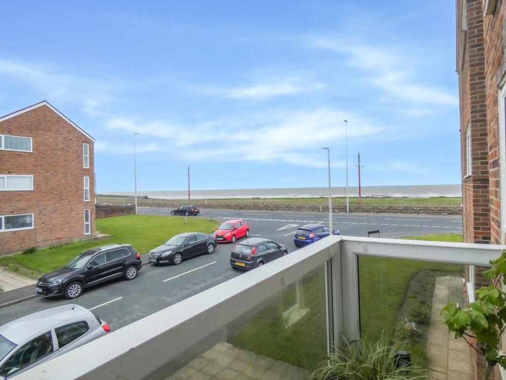 Haddon Court, Queens Promenade, Bispham 2 bed apartment £115,000