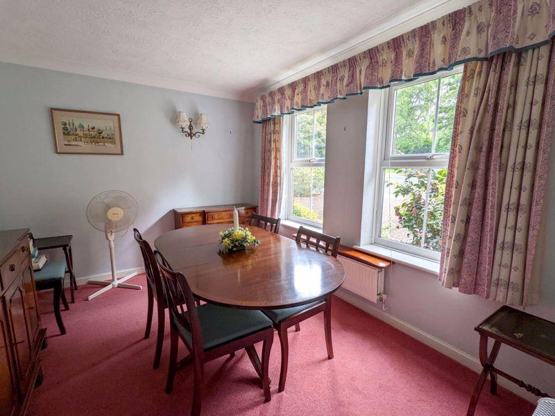 The Haydens, Tonbridge, TN9 1NS 3 bed detached house £995,000