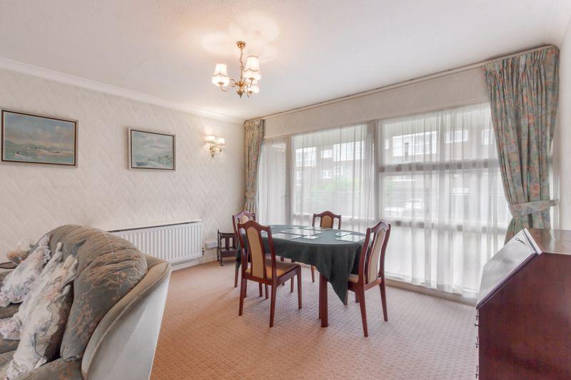 Albany Mews, Montagu Avenue, Gosforth, Newcastle upon Tyne 1 bed apartment for sale £175,000