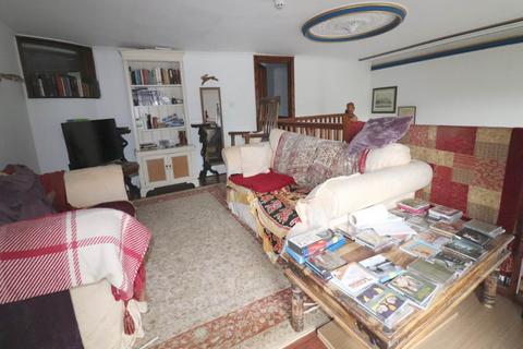 2 bedroom flat for sale, Capel Bethel, Pontrhydygroes, Ystrad Meurig