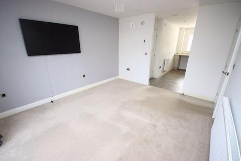 2 bedroom apartment for sale - Cae'r Llynen, Llandudno Junction