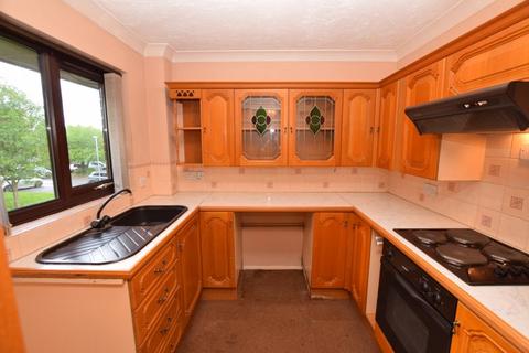 2 bedroom retirement property for sale - Station & Waitrose nearby - Adams Way, Alton, Hampshire