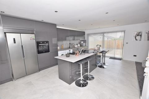 37 Burden Road, Wirral, CH46 6BG