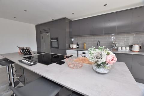 37 Burden Road, Wirral, CH46 6BG