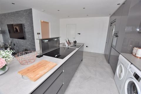 37 Burden Road, Wirral, CH46 6BG