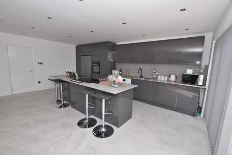 37 Burden Road, Wirral, CH46 6BG