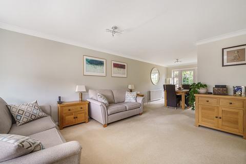 3 Sedgewood Close, Bromley, BR2 7QL