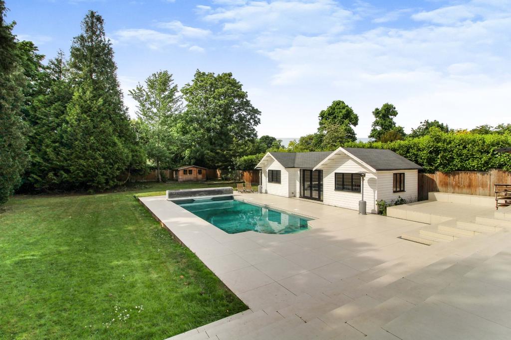 Pool View/House