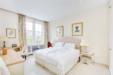 1 bedroom apartment to rent, Gloucester Walk, Kensington, London, W8