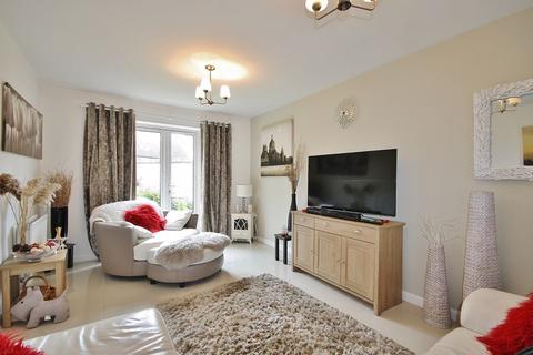 4 Hazel Close, Witney, OX28 1EL