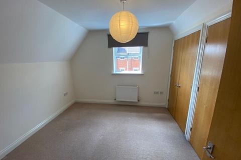 5 Appledore Road, Bedford, MK40 3UZ