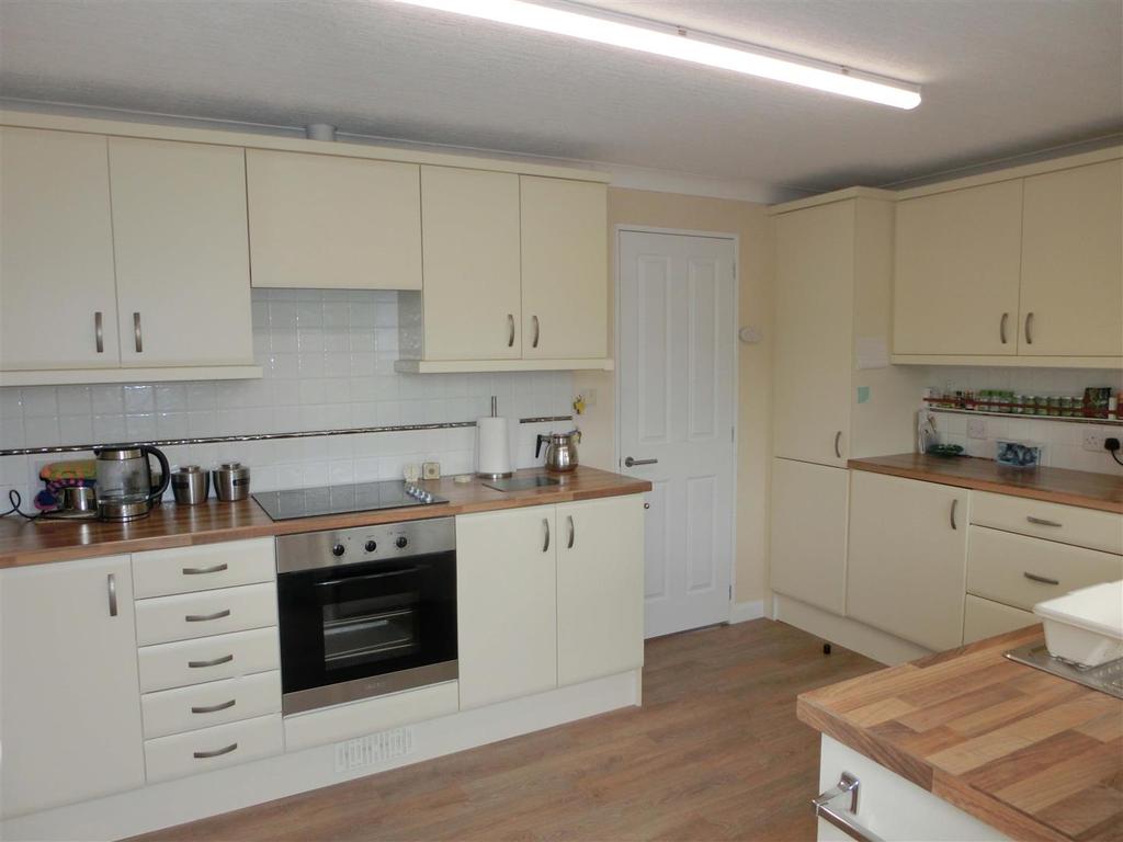 Modern kitchen