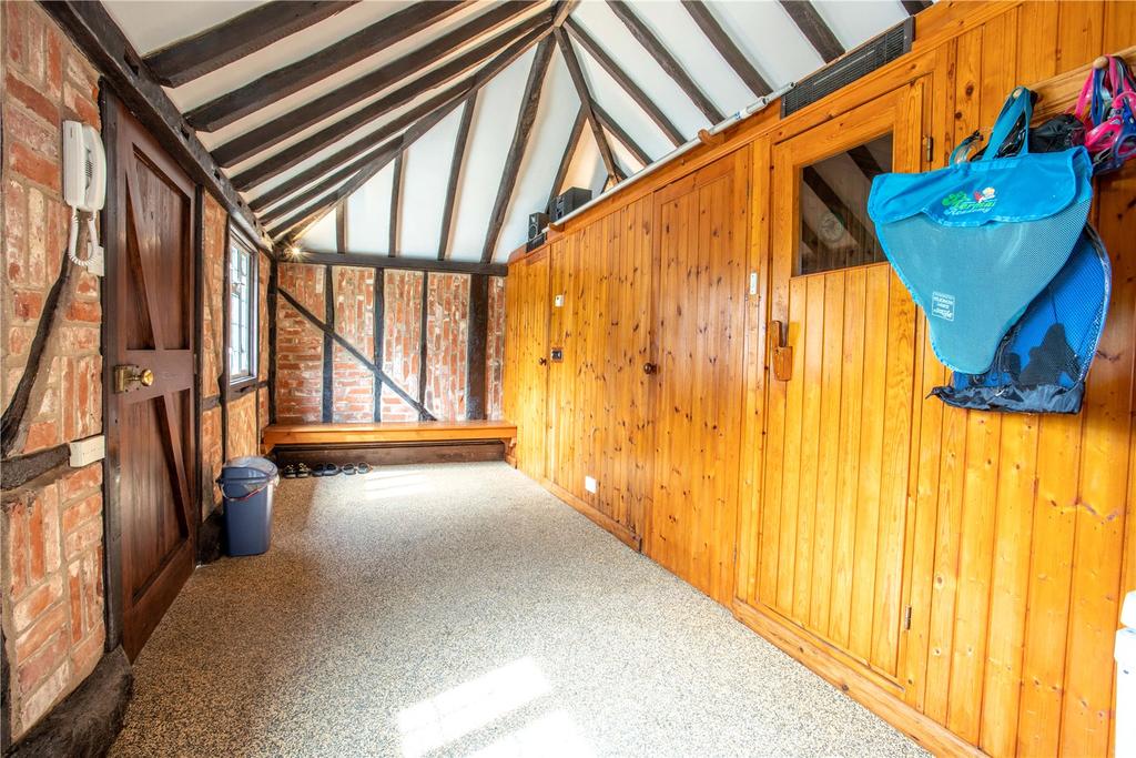 Pool House