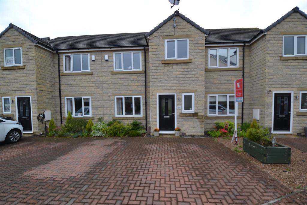 Green Lane, Wyke, Bradford 3 bed townhouse £215,000
