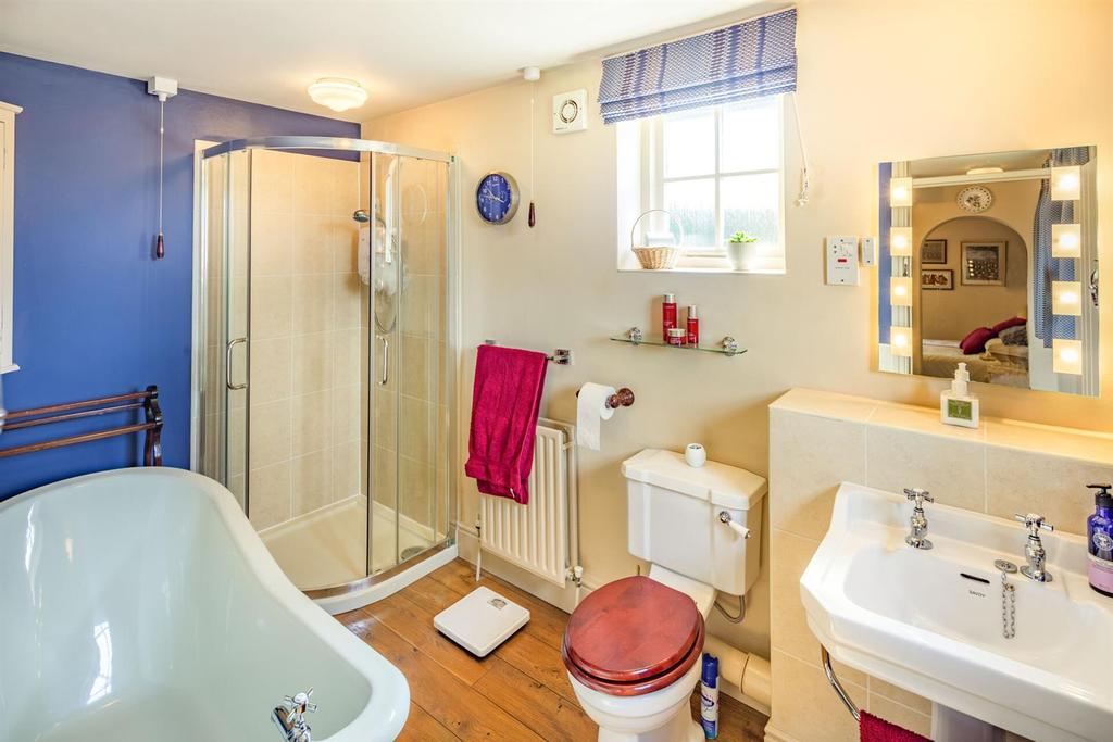 8506046 30 Station Road-interior21.jpg