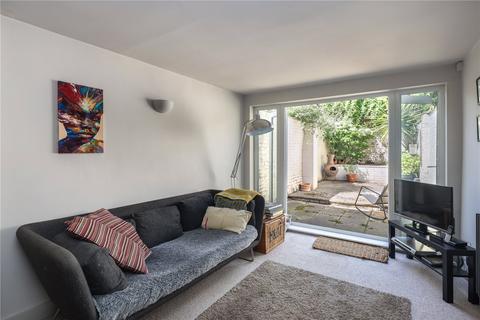 85 Oriel Road, London, E9 5SG