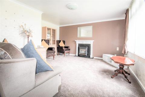 13 Dulverton Close, Bransholme, Hull, HU7 4EH