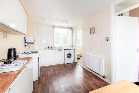 13 Dulverton Close, Bransholme, Hull, HU7 4EH