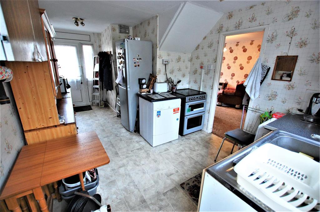 Dual Aspect Kitchen/breakfast Room