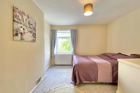 224 Buxton Road, Furness Vale, High Peak, SK23 7PX