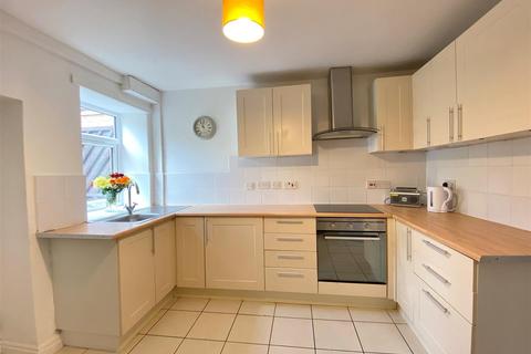 224 Buxton Road, Furness Vale, High Peak, SK23 7PX