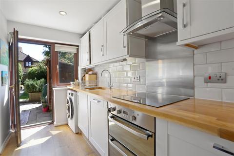 14 Russell Way, Sutton, SM1 2SP