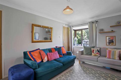 14 Russell Way, Sutton, SM1 2SP
