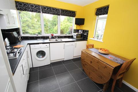 9 Thorn Close, Shipley, BD18 1NH