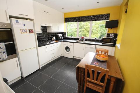 9 Thorn Close, Shipley, BD18 1NH