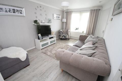 5 Longroyd, Thackley, Bradford, BD10 8WD