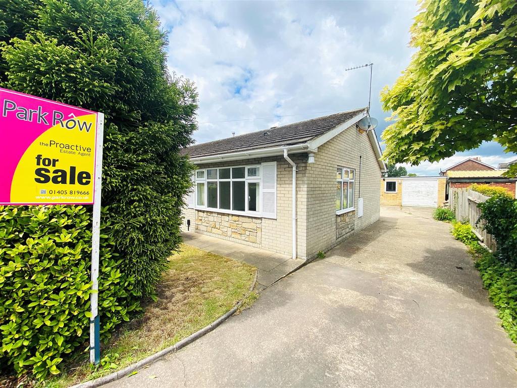 Valway, Hook, Goole 3 bed detached bungalow £240,000