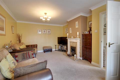 25 Bridge Road, South Cave, Brough, HU15 2JE