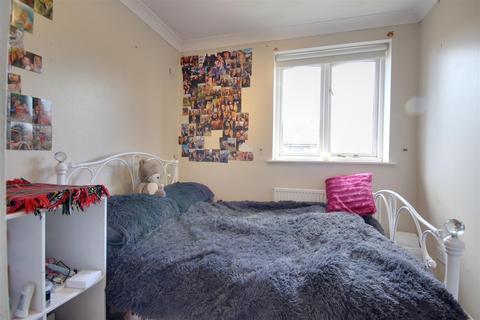 25 Bridge Road, South Cave, Brough, HU15 2JE