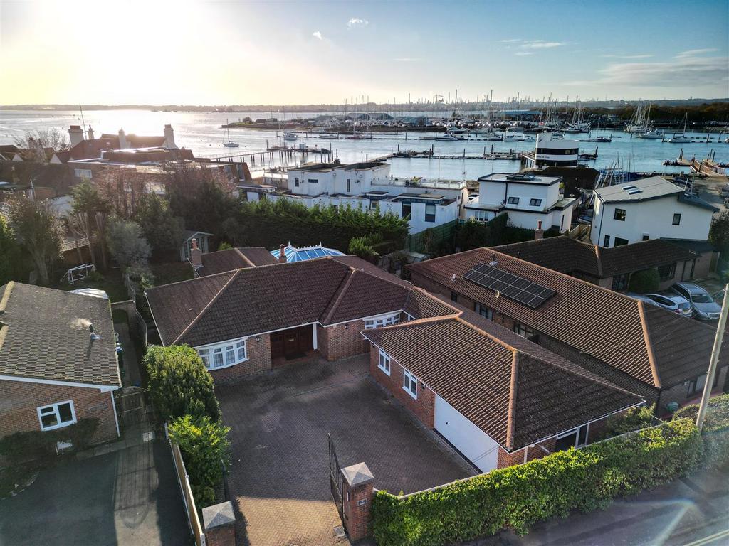 Passage Lane, Warsash 4 bed detached bungalow for sale £900,000