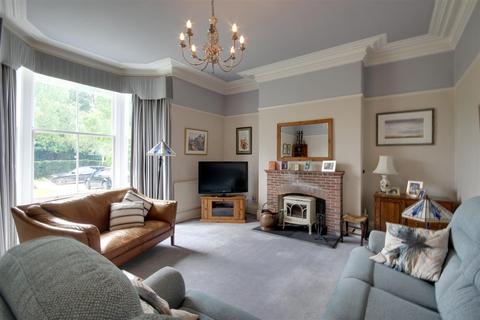 8 Eppleworth Road, Cottingham, HU16 5YE