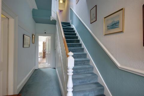 8 Eppleworth Road, Cottingham, HU16 5YE
