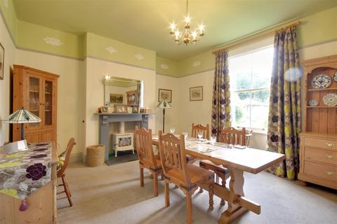 8 Eppleworth Road, Cottingham, HU16 5YE