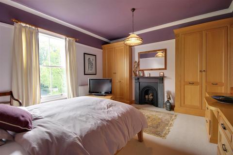 8 Eppleworth Road, Cottingham, HU16 5YE