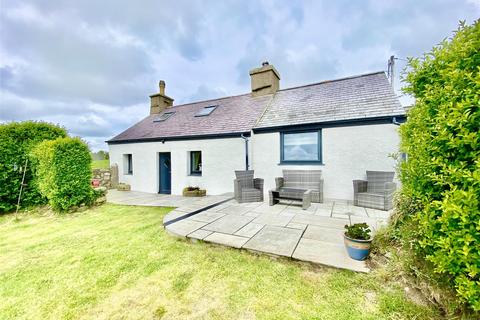 2 bedroom cottage for sale, Garnfadryn, Pwllheli