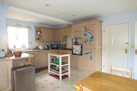3 bedroom apartment for sale - Priory Gardens, Priory Road, Malvern, Worcestershire, WR14 3DR