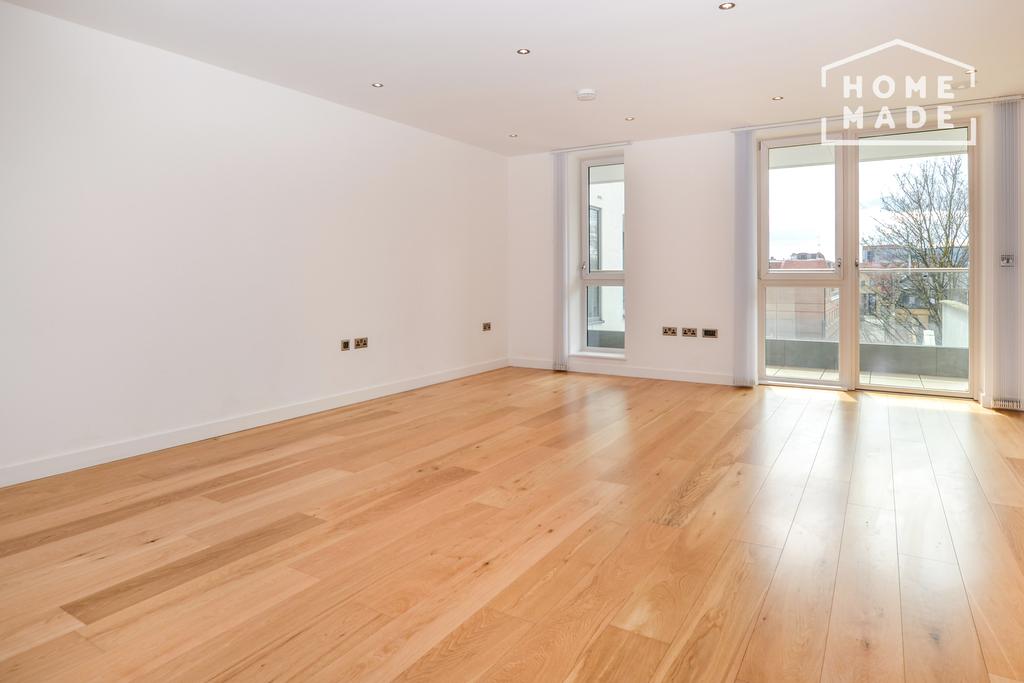 Glenbrook Apartments, Hammersmith, W6 2 bed flat £2,700 pcm (£623 pw)